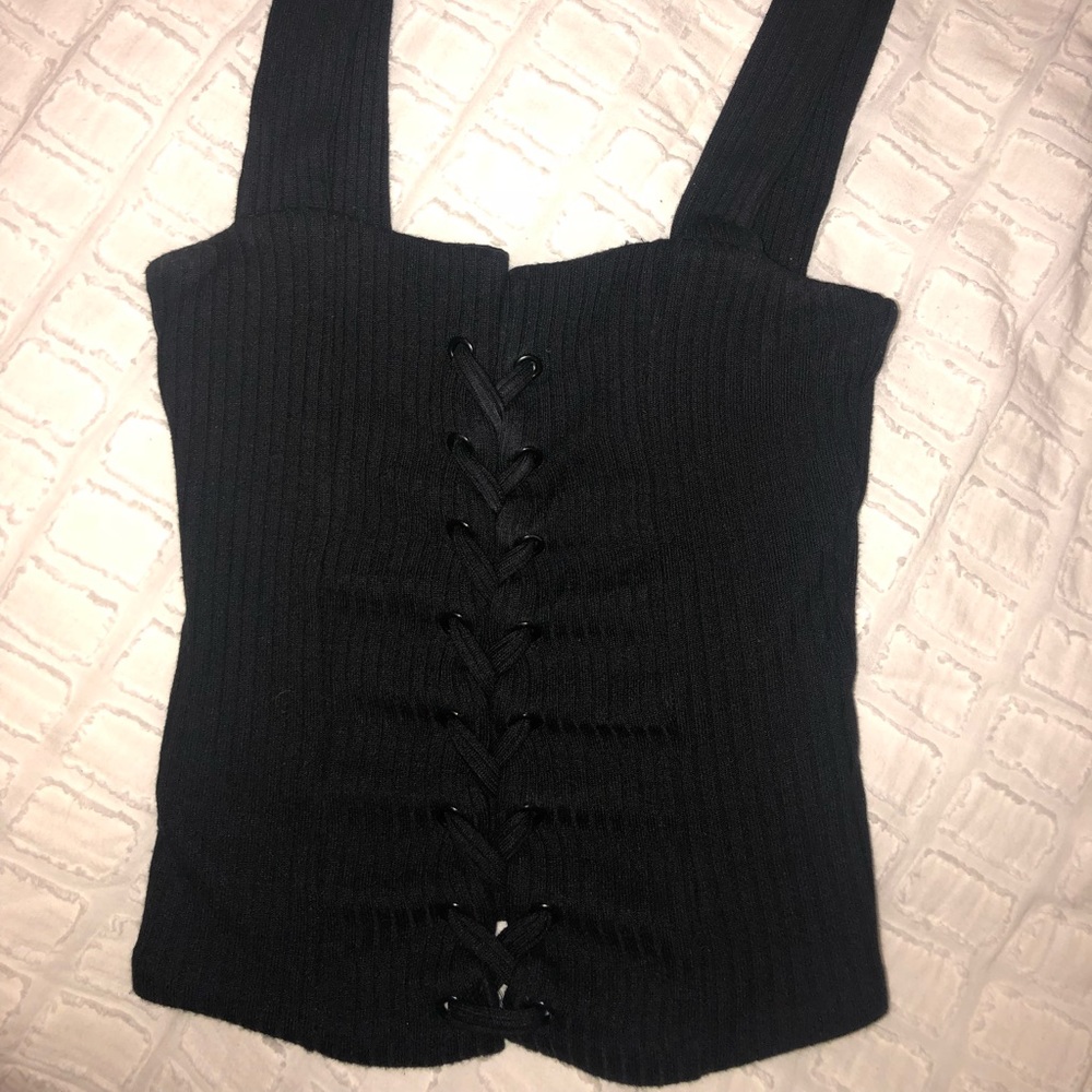 Reformation Sawyer Top in XS - Picture 4 of 6